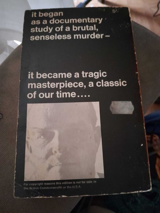 In cold blood  - livro