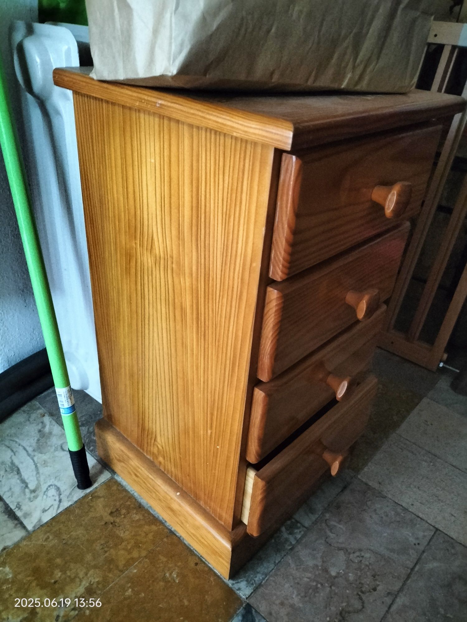Mesa cabeceira óptimo estado