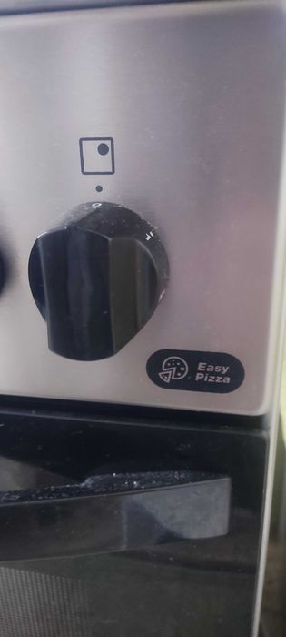 Fogão vitrocerâmica Zanussi ZCV550G1XA de 500 mm