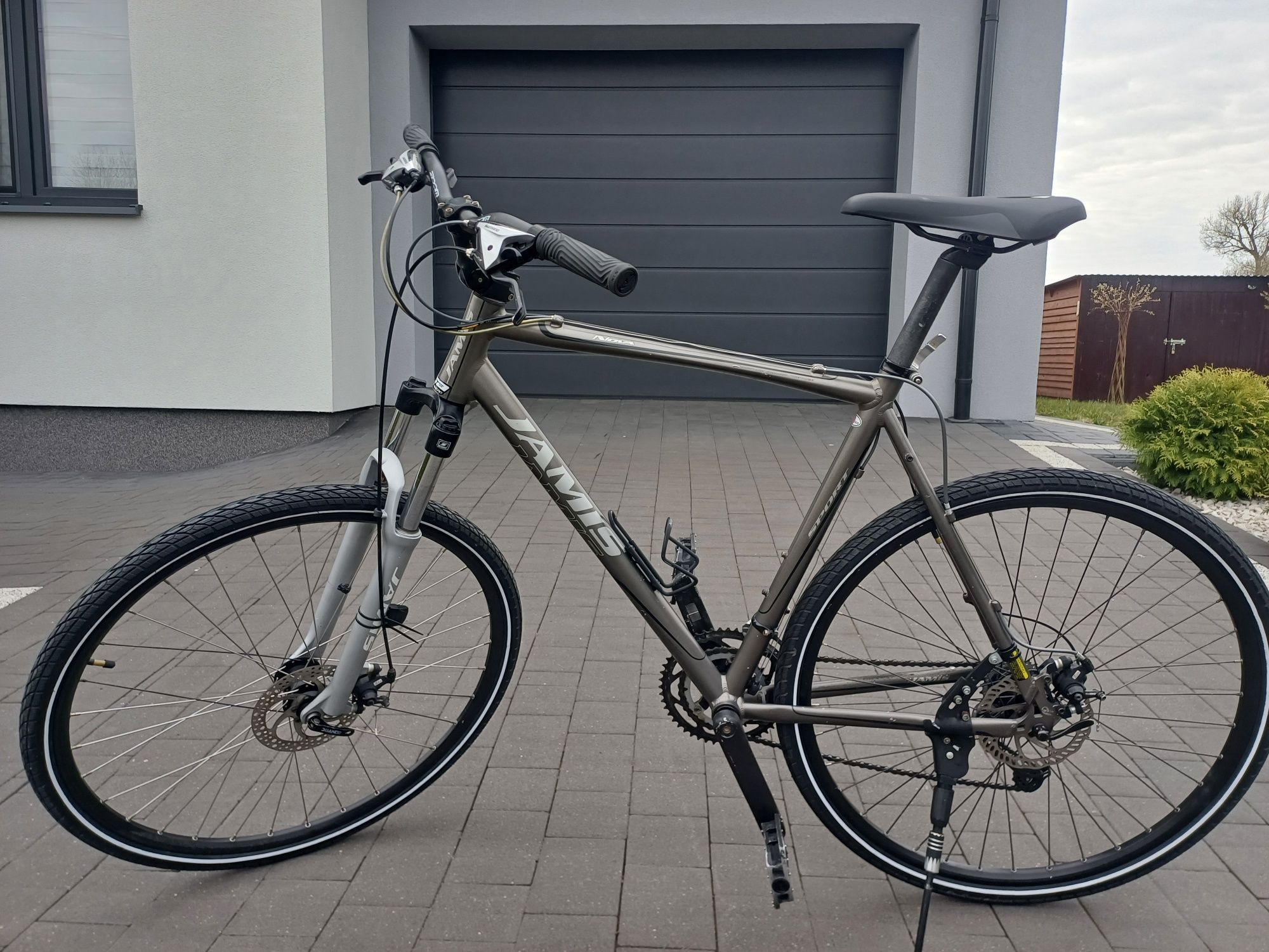 Rower Jamis na ramie aluminiowej