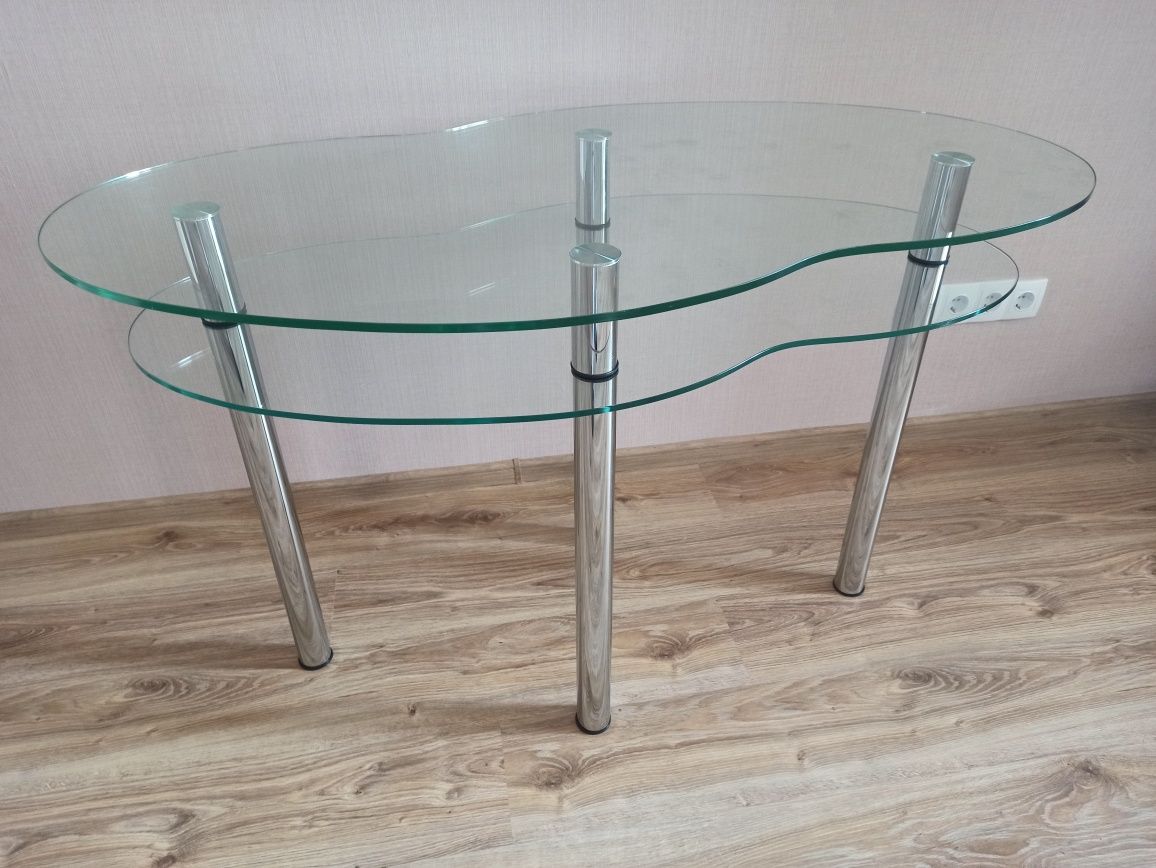 Кухонний скляний стіл з поличкою