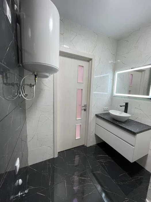 Продам 2к квартиру, 3/16 жк Гидропарк, метро Киевская MA