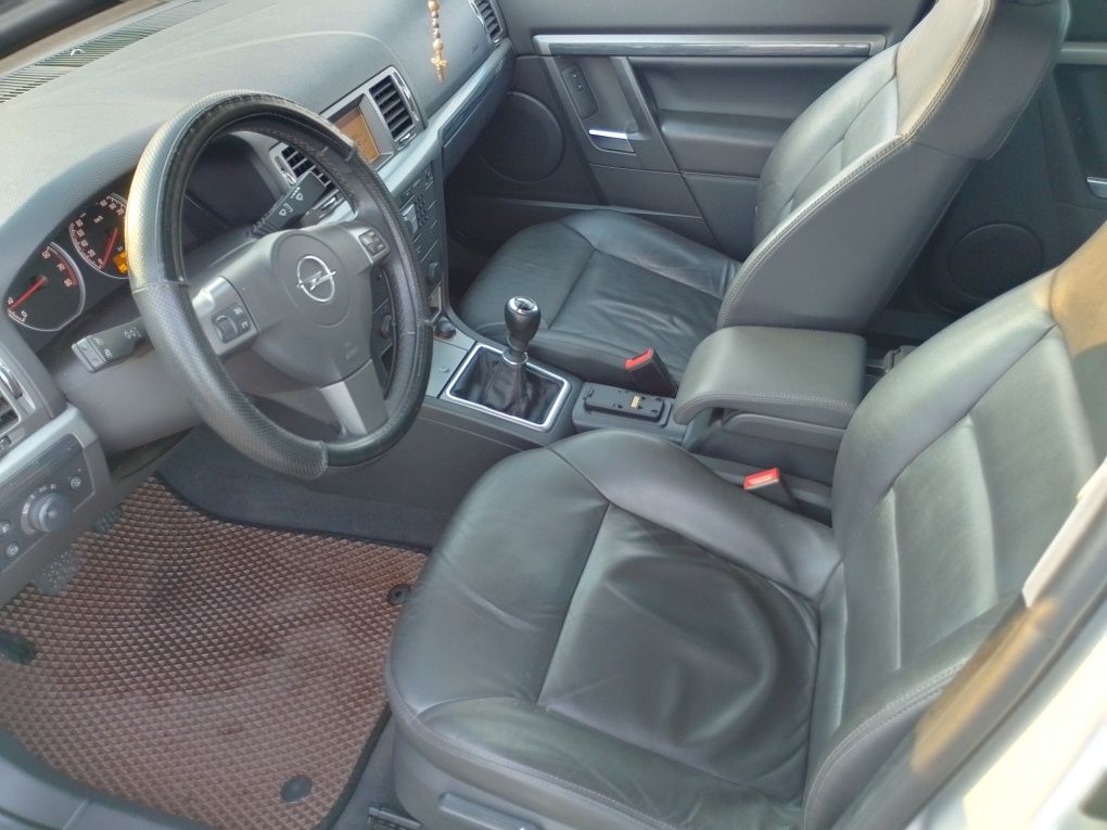 Opel Vectra C caravan
