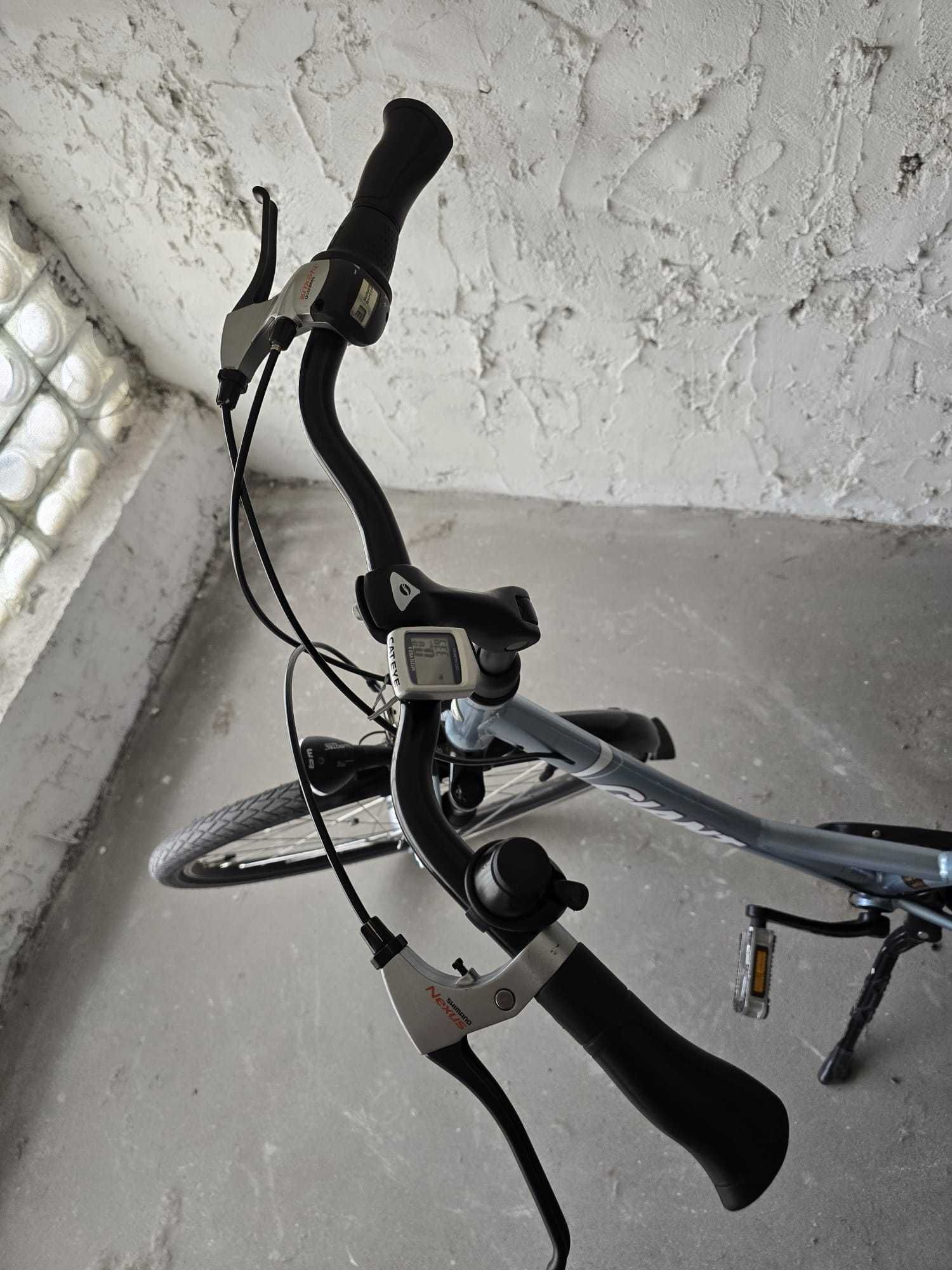 Rower trekkingowy Giant Tourerer 1.0 28" rama S
