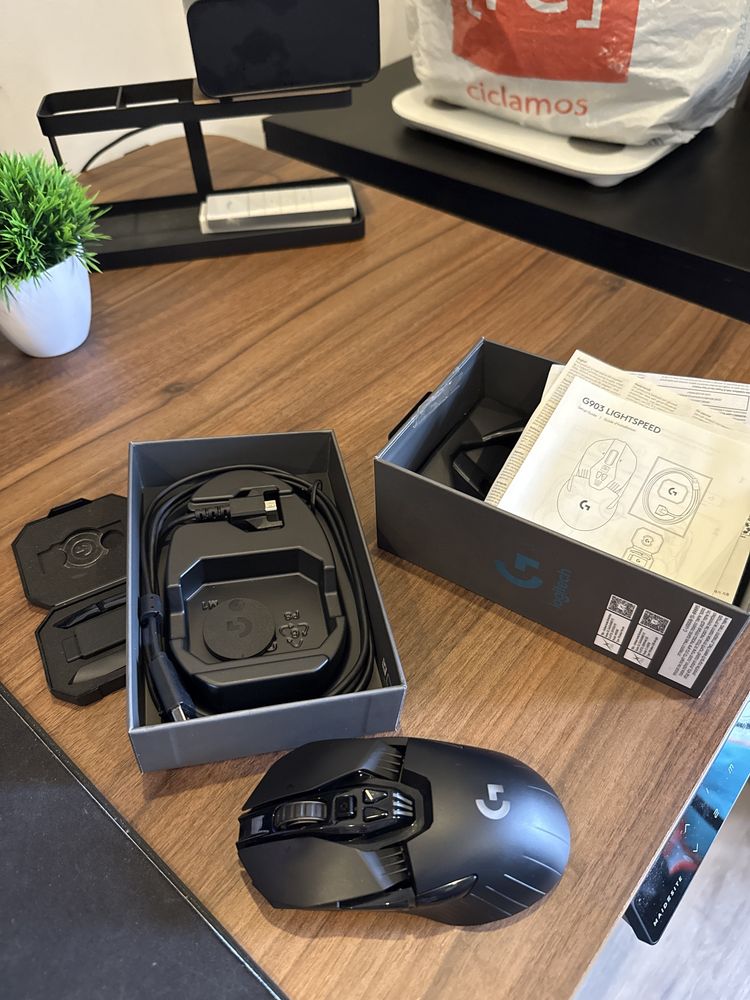 Mouse Logitech G903 com caixa e mais 1 ano de garantia