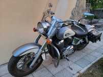 Honda shadow 400