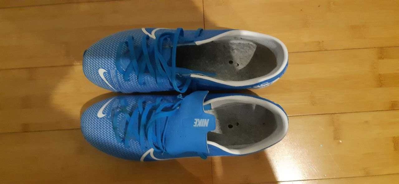 Buty piłkarskie Nike Mercurial Vapor 13 Elite Fg rozmiar 42,5