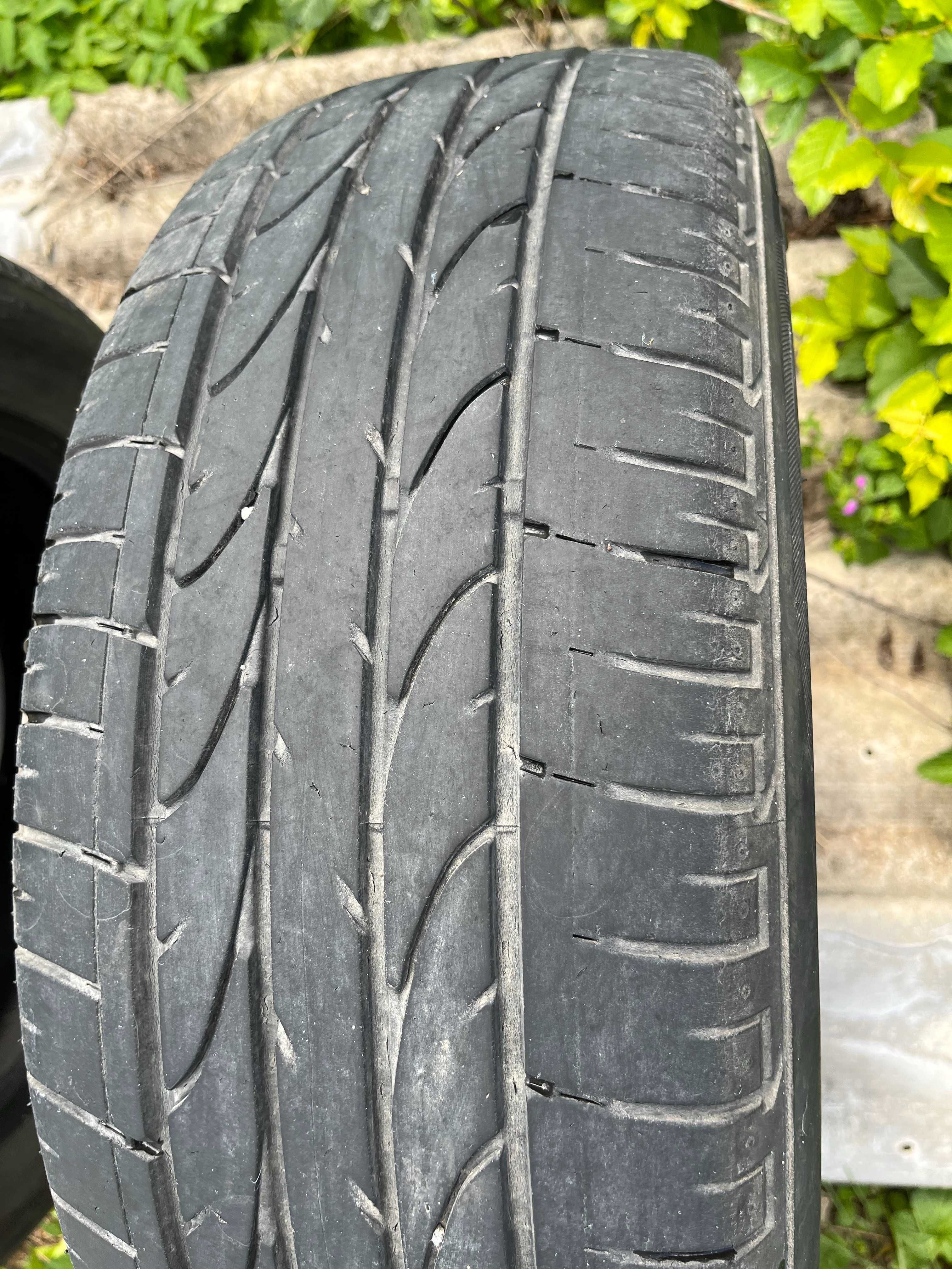 Шини літо Bridgestone Dueler H/P 215/60 R17 б/у