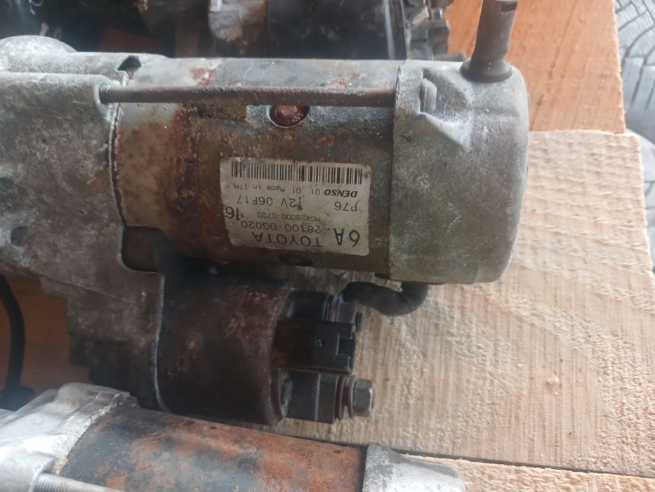 Тойта авенсіс т 25 комплект генера в робочому стані дамо гарантію