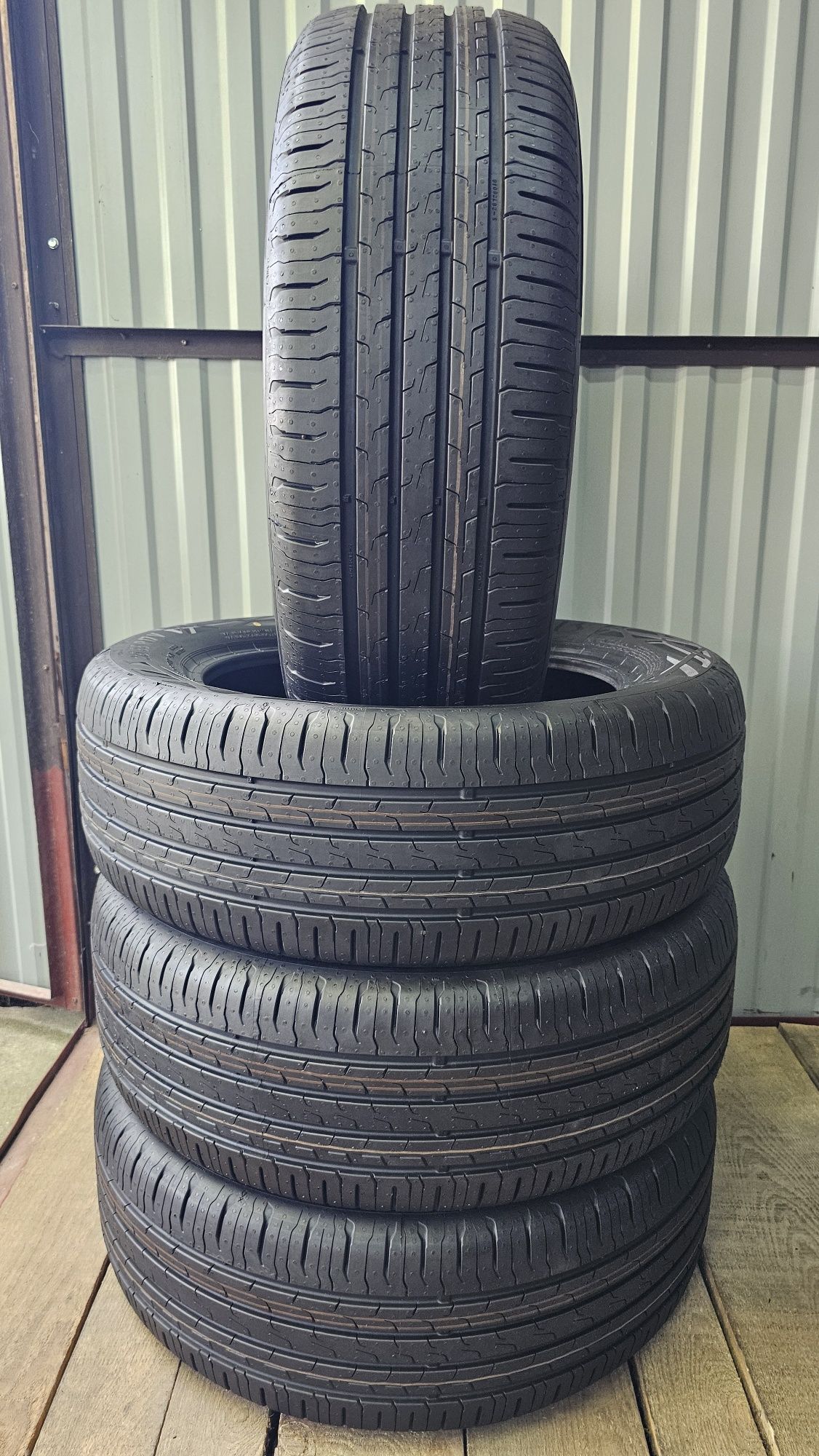 Continental EcoContact 6 215/55r17 94V