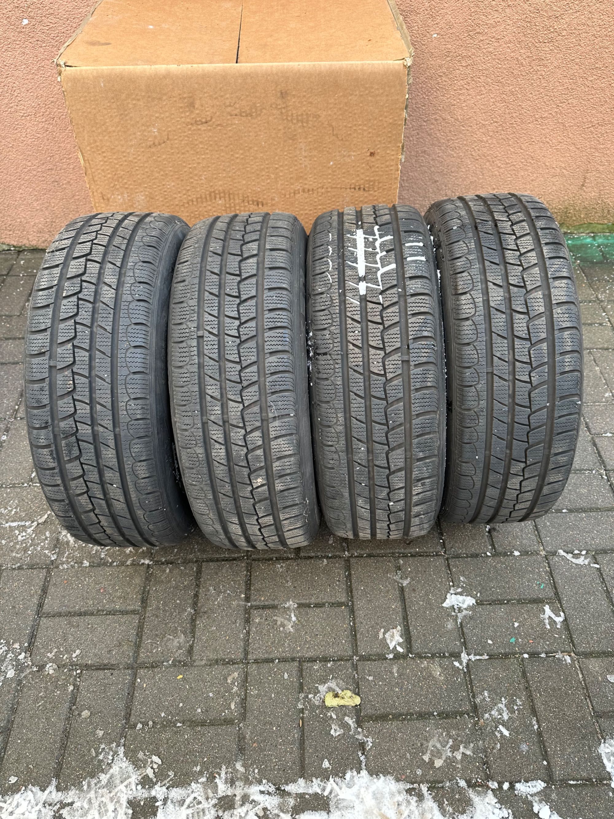 Koła zimowe BMW f20/f21 felgi stalowe opony 195/55 r16 Nexen 6,5mm