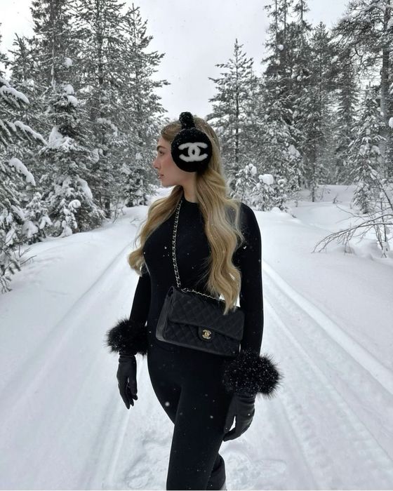 Навушники Chanel