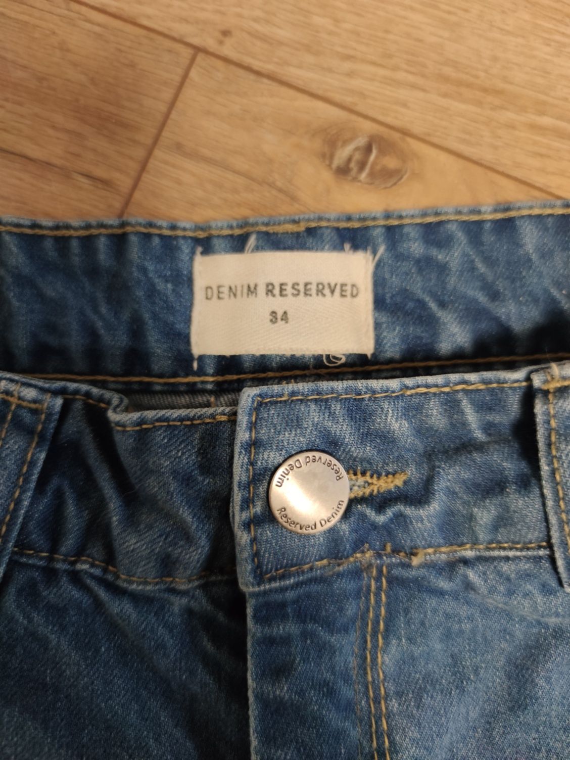Spodnie jeansowe Reserved XS mom's jeans