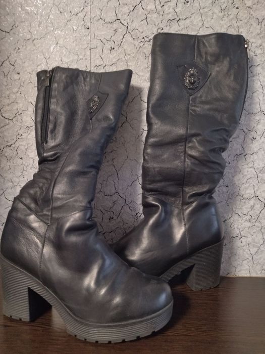 Натуральні зимові  жіночі сапоги