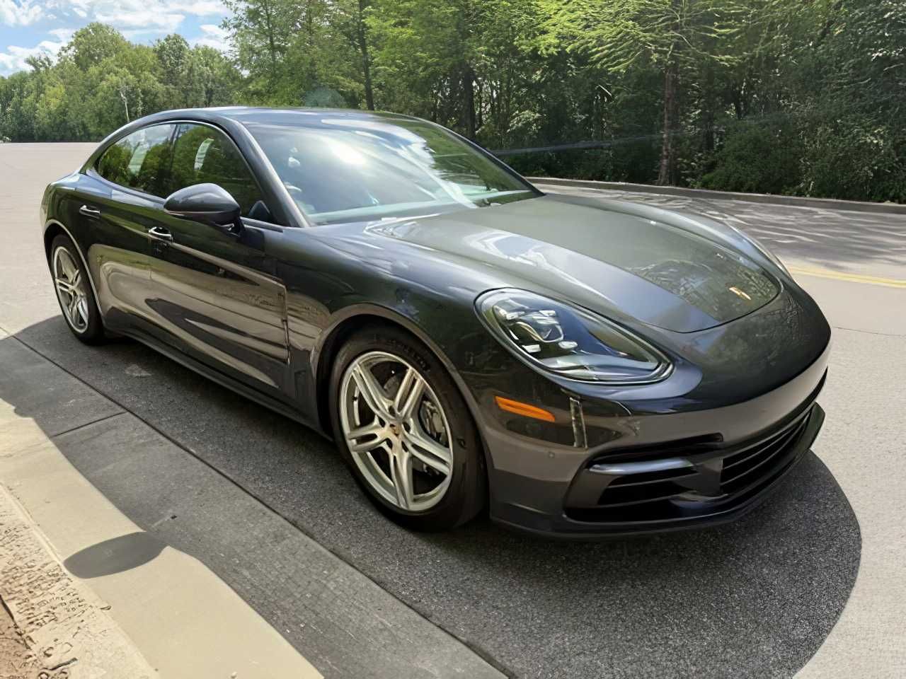 2018 Porsche Panamera
