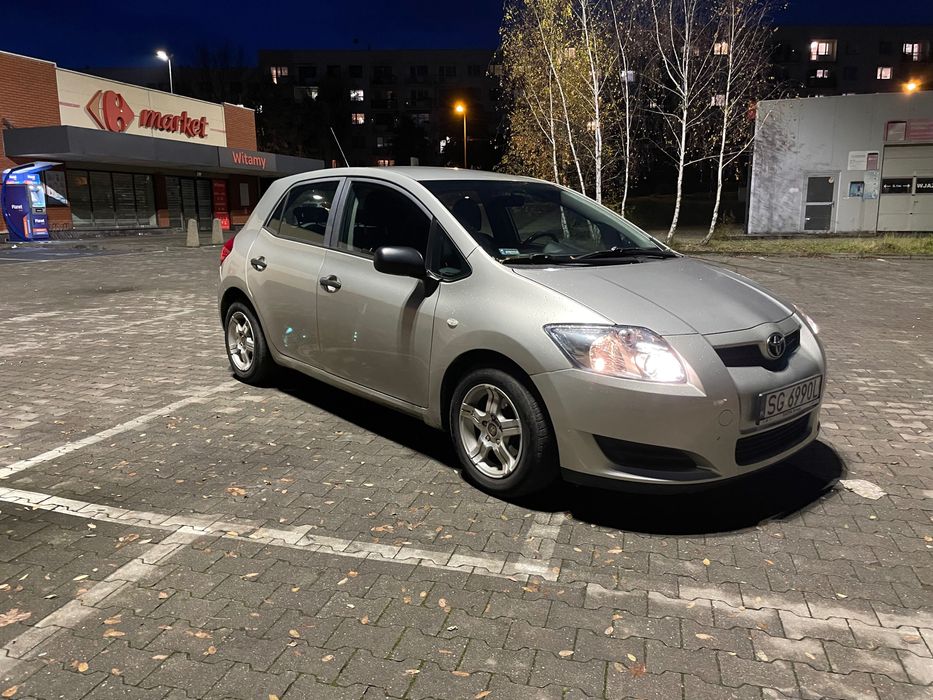 Toyota Auris 2008r klima alu webasto hak