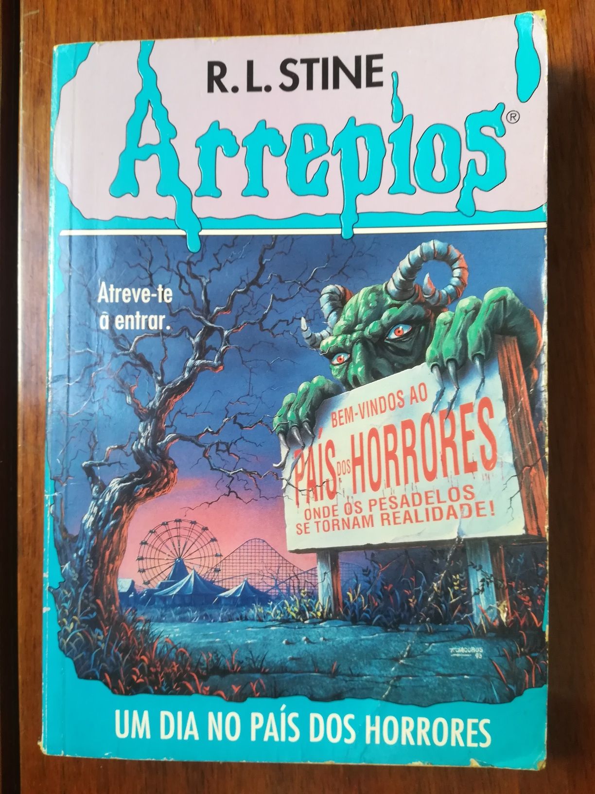 Livros da coleção "Arrepios"