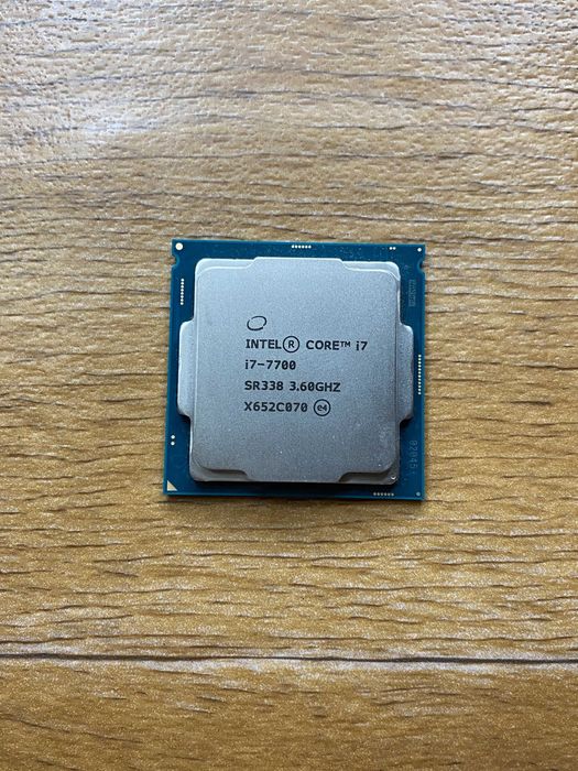 Процессор intel core i7 7700 4 ядра 8 потоков 4.2 Ггц идеал гарантия