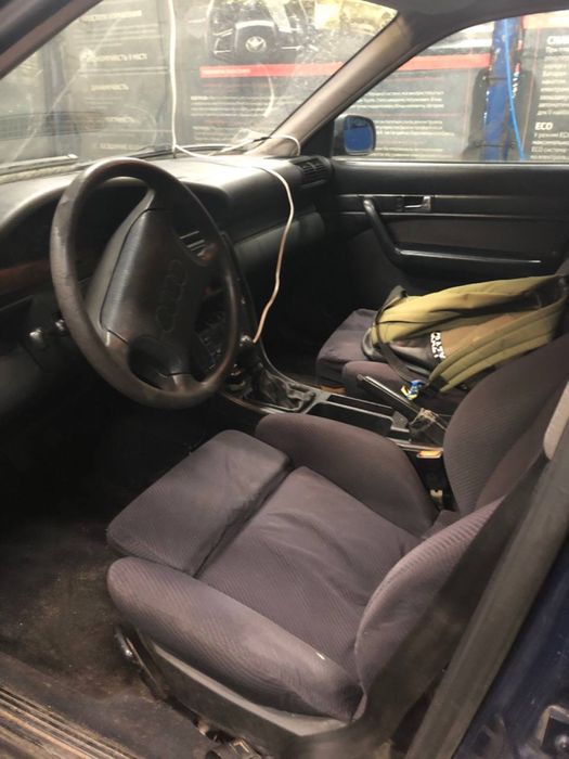 Audi 100 2.3 газ/бензин на полном ходу, технически в неплохом состояни