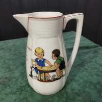 Caneca antiga de porcelana