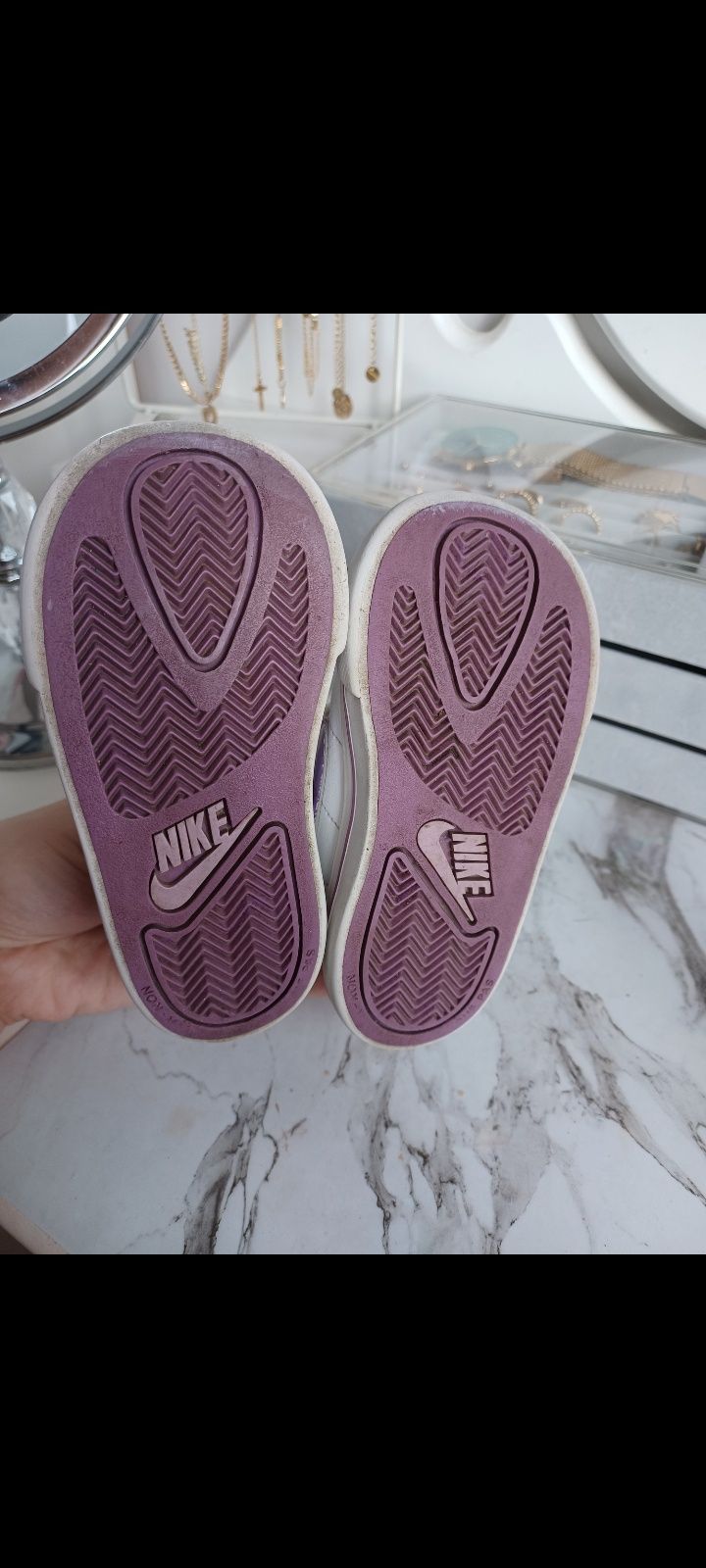 Buty Nike r21 plus gratis