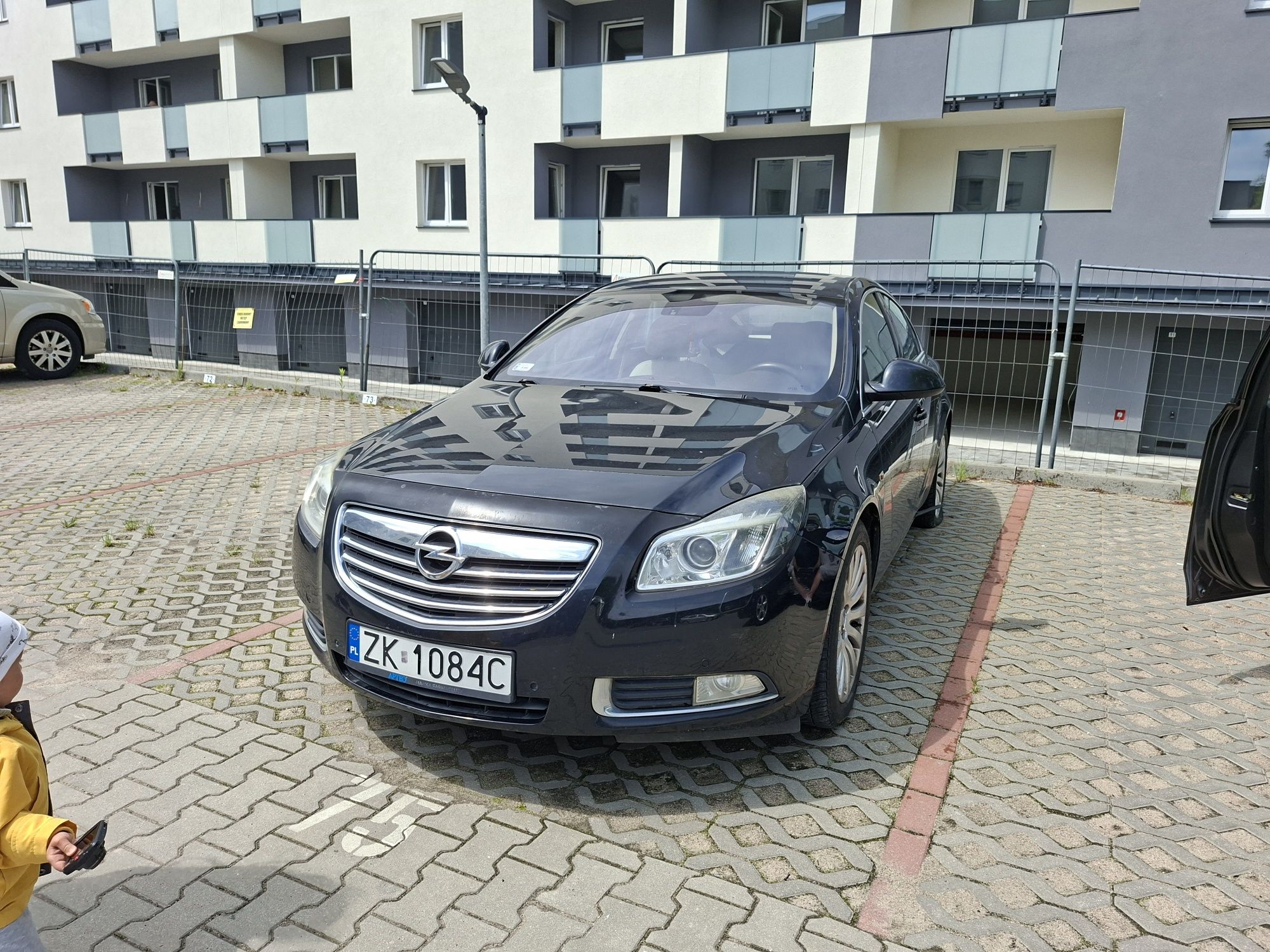 Uszkodzony Opel Insignia 2.0t 220ps 4x4 Cosmo