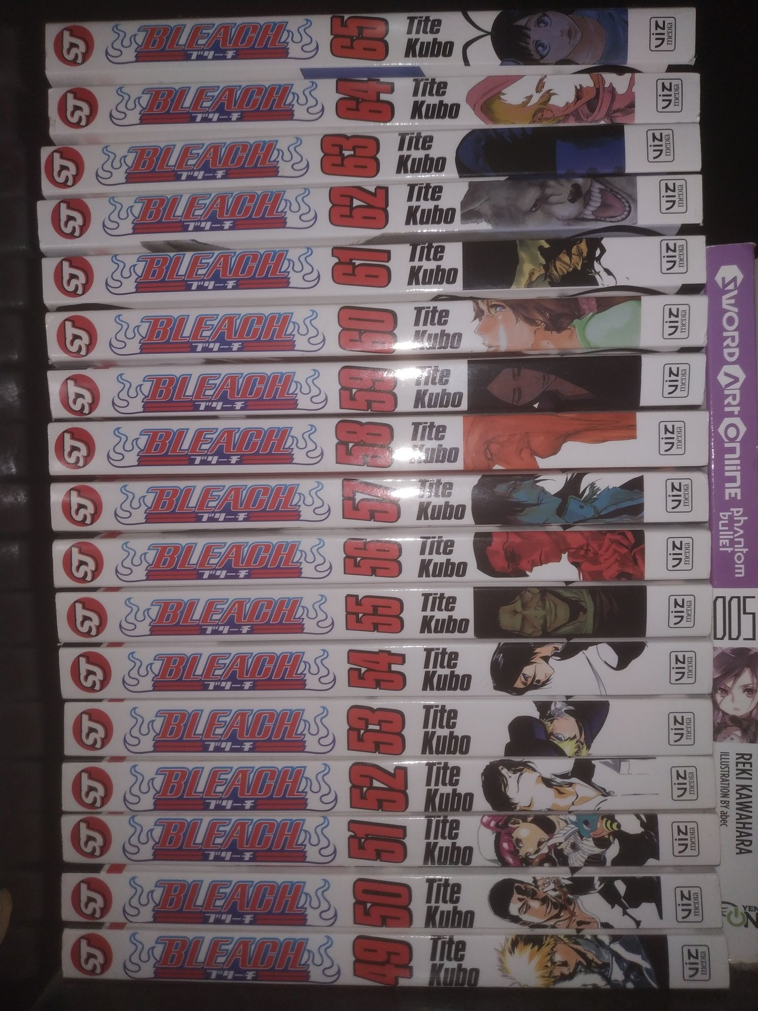 Vendo Volumes/Livros Manga Bleach  (1 ao 65) (Portes Grátis)
