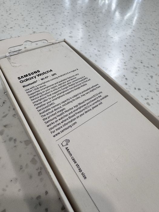 Zegarek Samsung Galaxy Watch 4 44 mm GPS, bardzo dobry smartwatch!