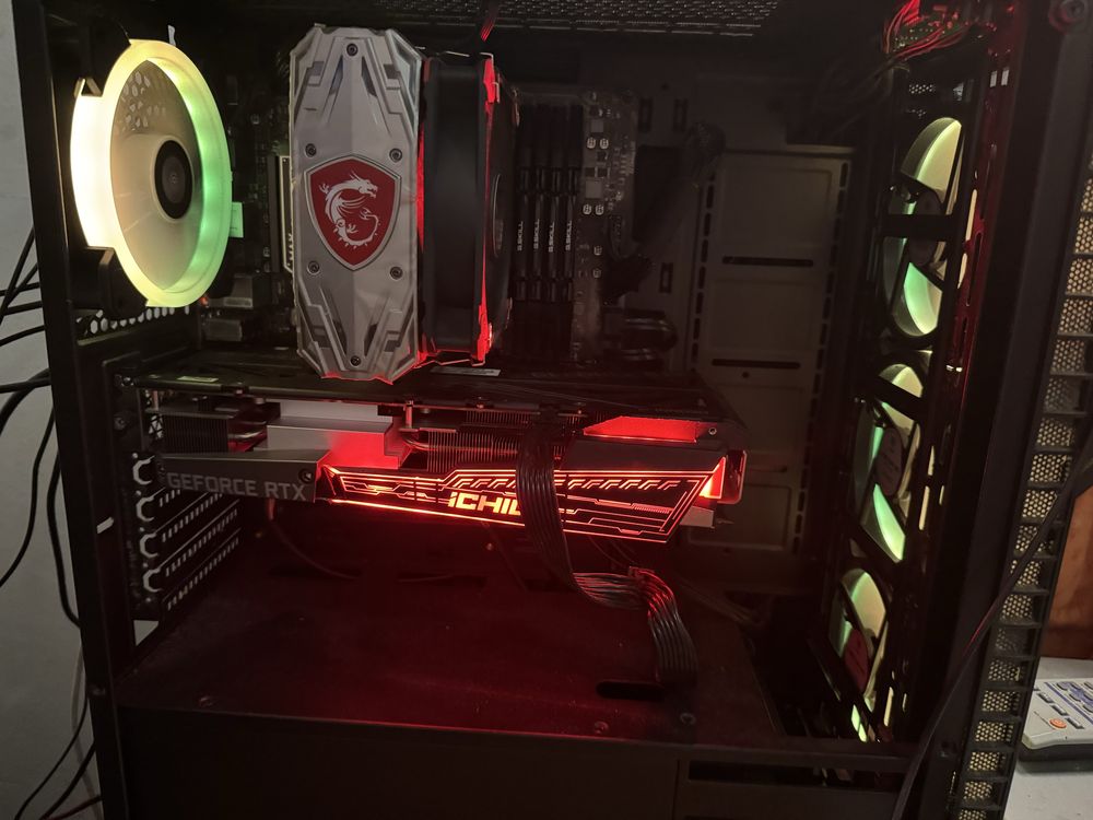 Pc gaming , caracteristicas nas fotos