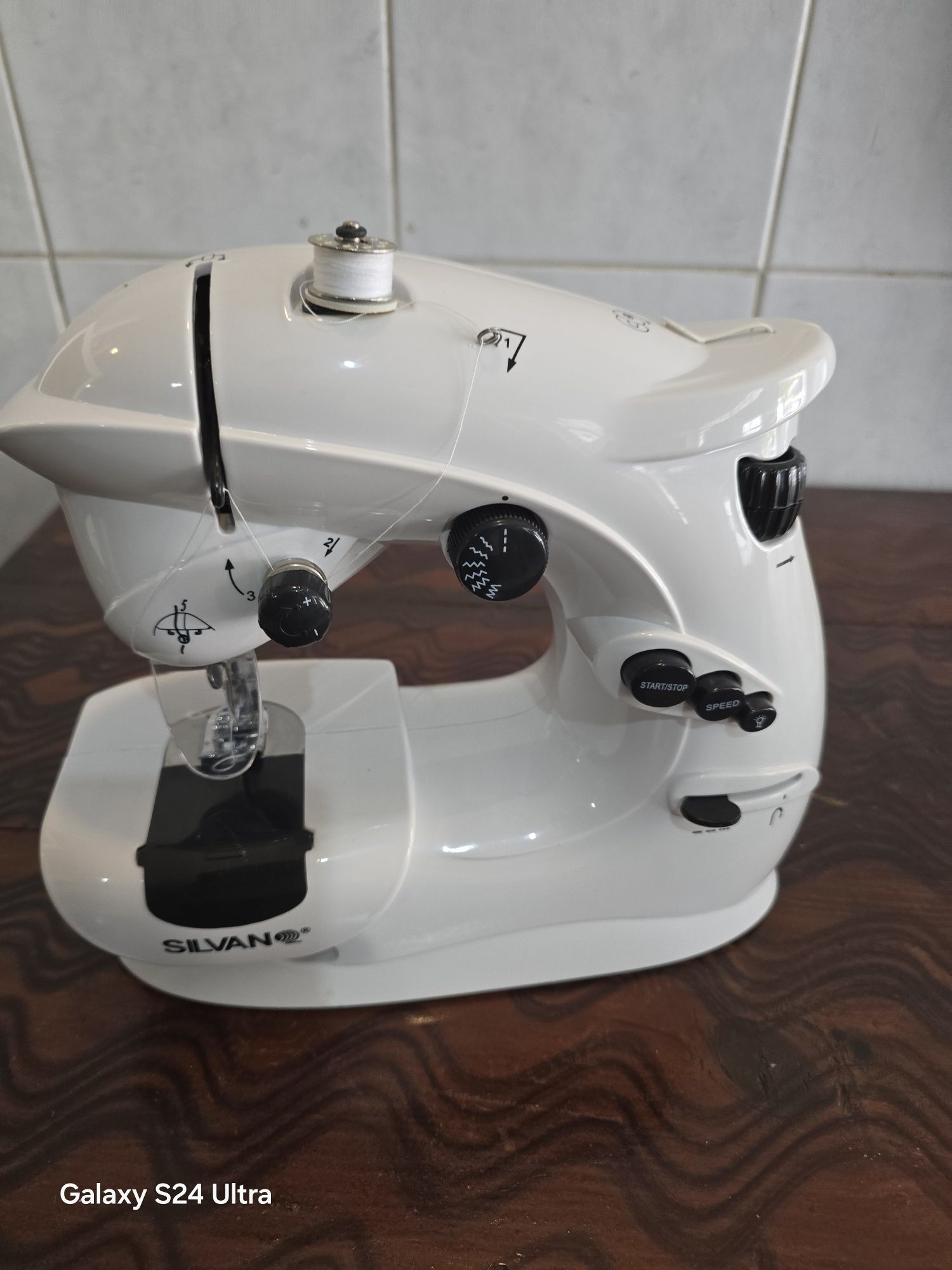 Máquina  de coser