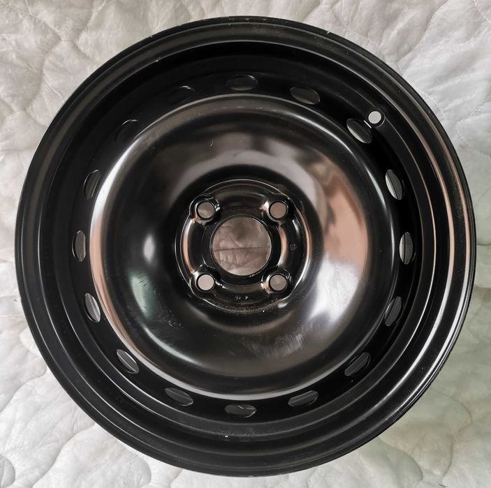 4x felga stalowa 6Jx15 Fiat Punto Grande Punto Punto Evo 4x100 ET43