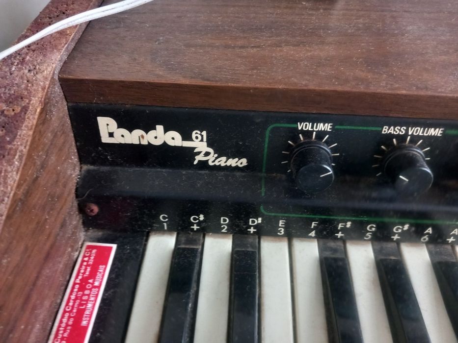 Piano /Orgao Antigo