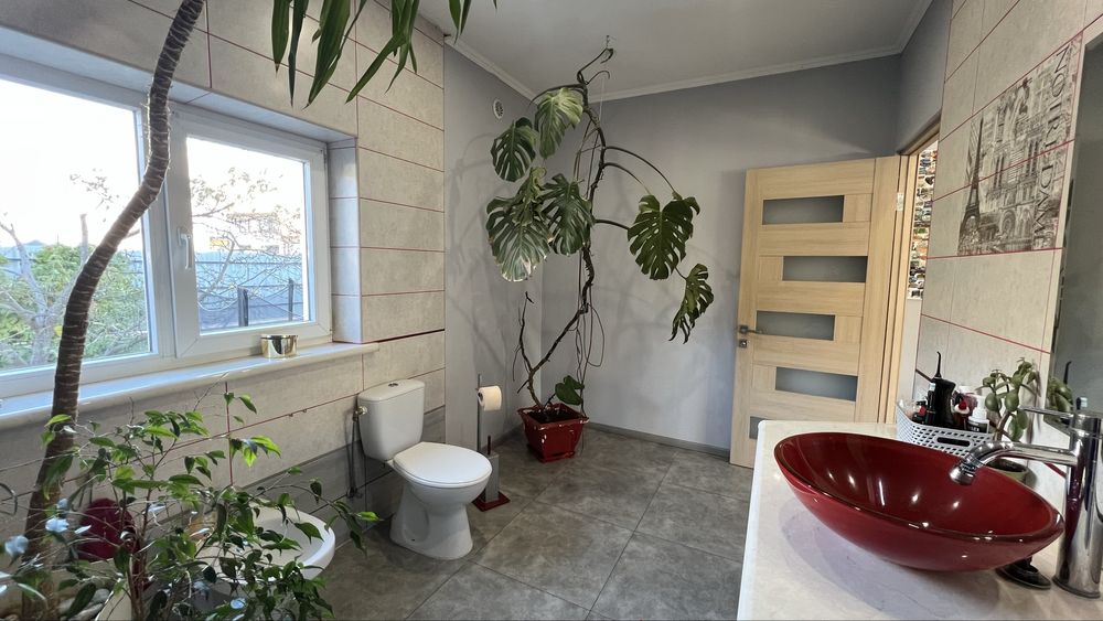 Продається будинок у центрі міста Стрий