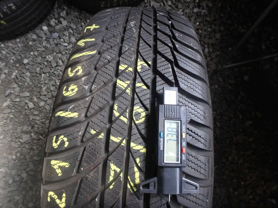 215/65r17 215/65/17 Bridgestone Blizzak LM001 AO Z/614