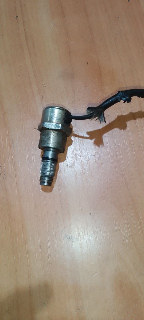 Клапан опережения зажигания ТНВД Лукас для Renault Kangoo 1.9