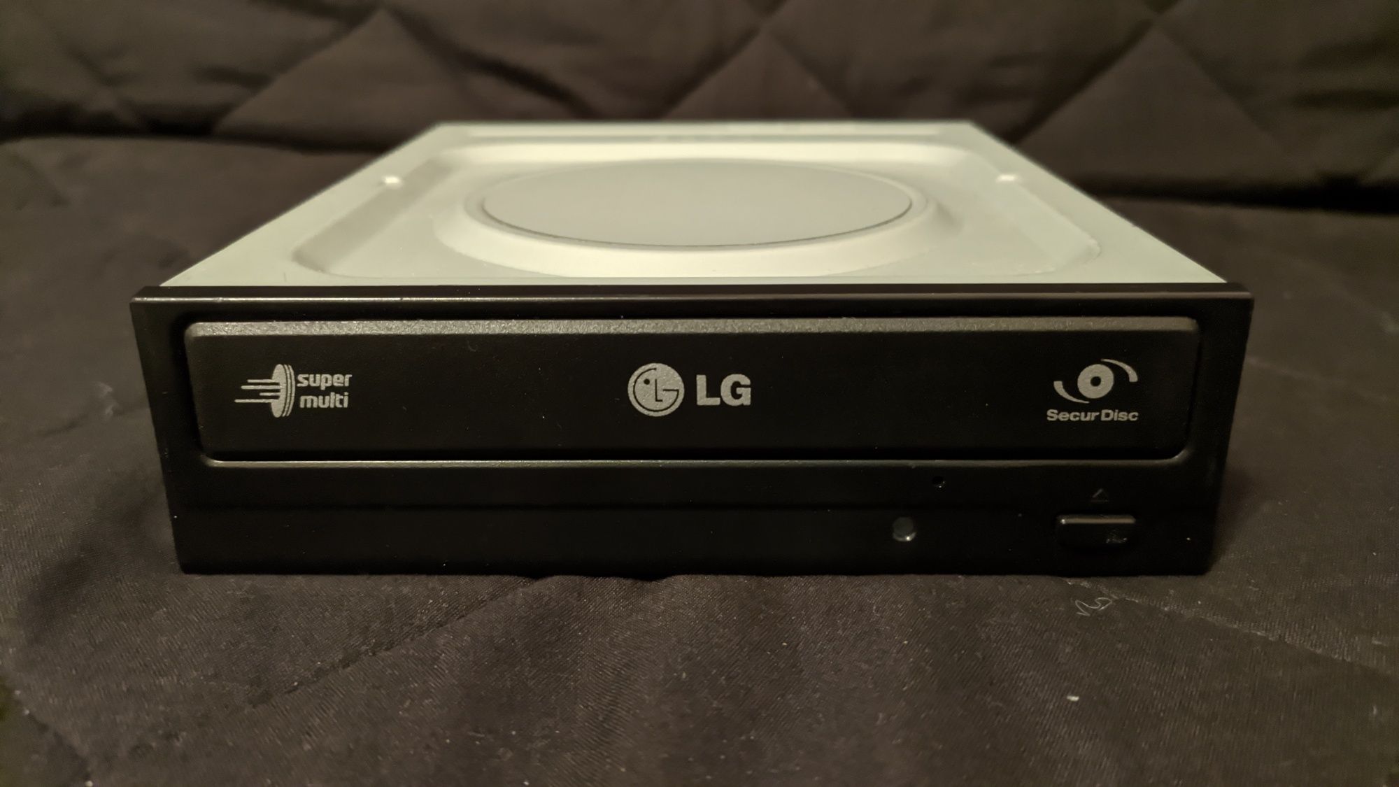 Nagrywarka LG Super Multi Dvd Rewriter GH22NS50