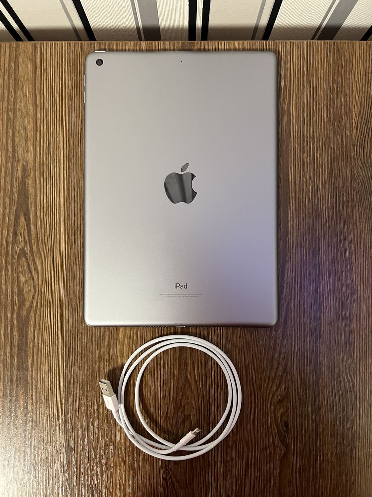 Apple Ipad 6 gen. 32 Gb. WiFi . Space Gray