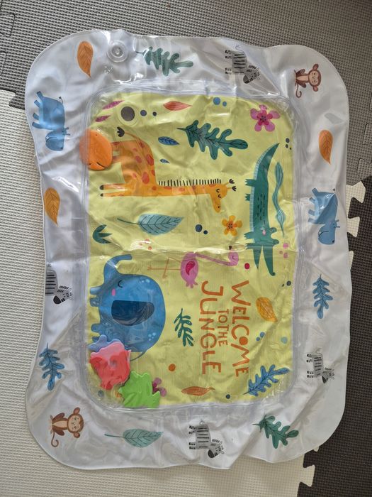 Mata wodna dla niemowlaka