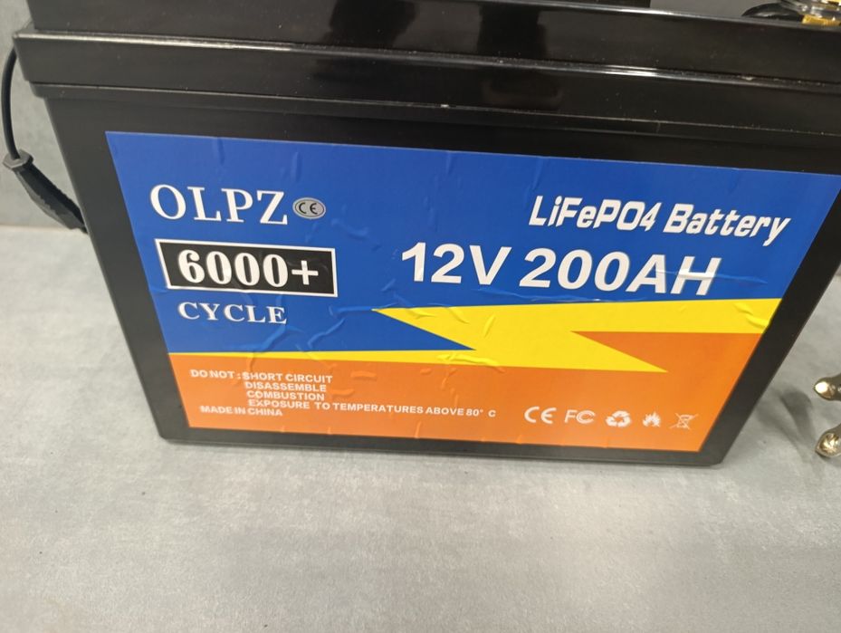 На разборку/тесты Аккумулятор LiFePO4 12V 200Ah