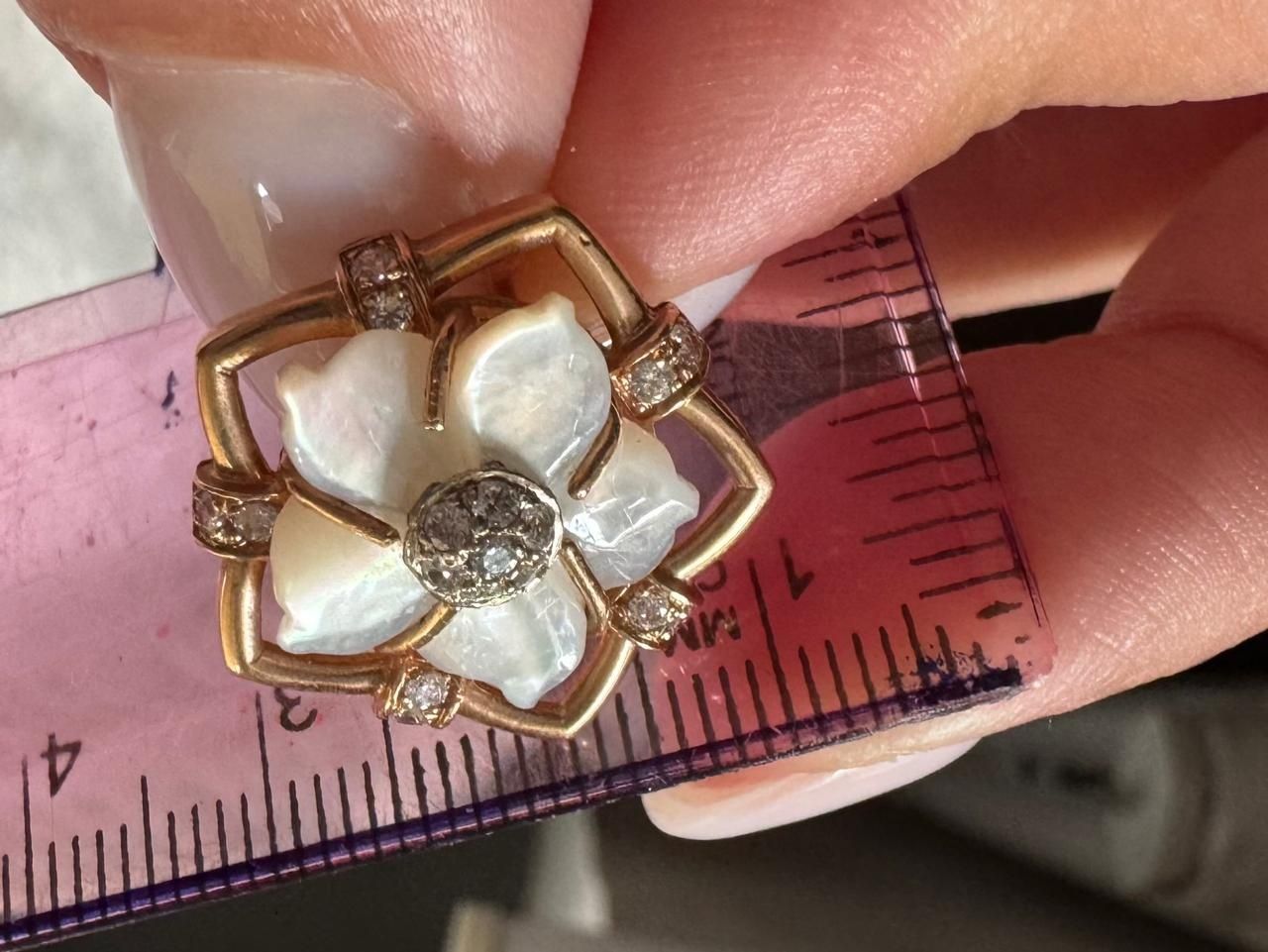 Продам серьги из золота