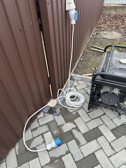 Генератор бензиновий