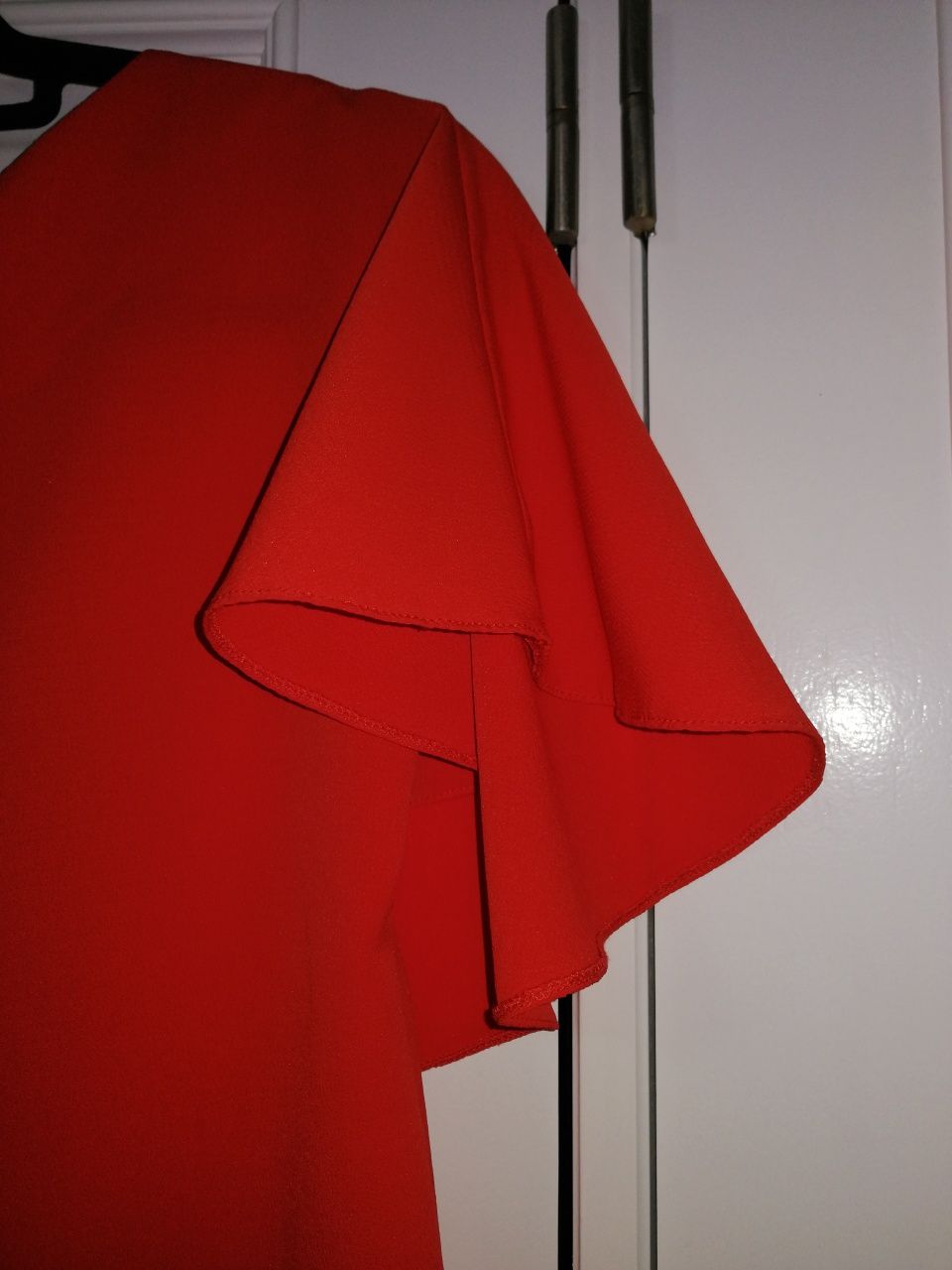 Vestido Vermelho Curto (M/L)
