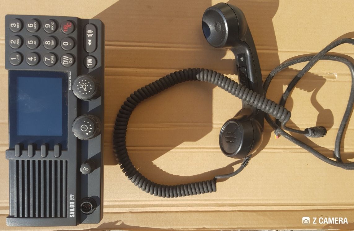 Судовая бортовая радиостанция  Sailor 6248 VHF