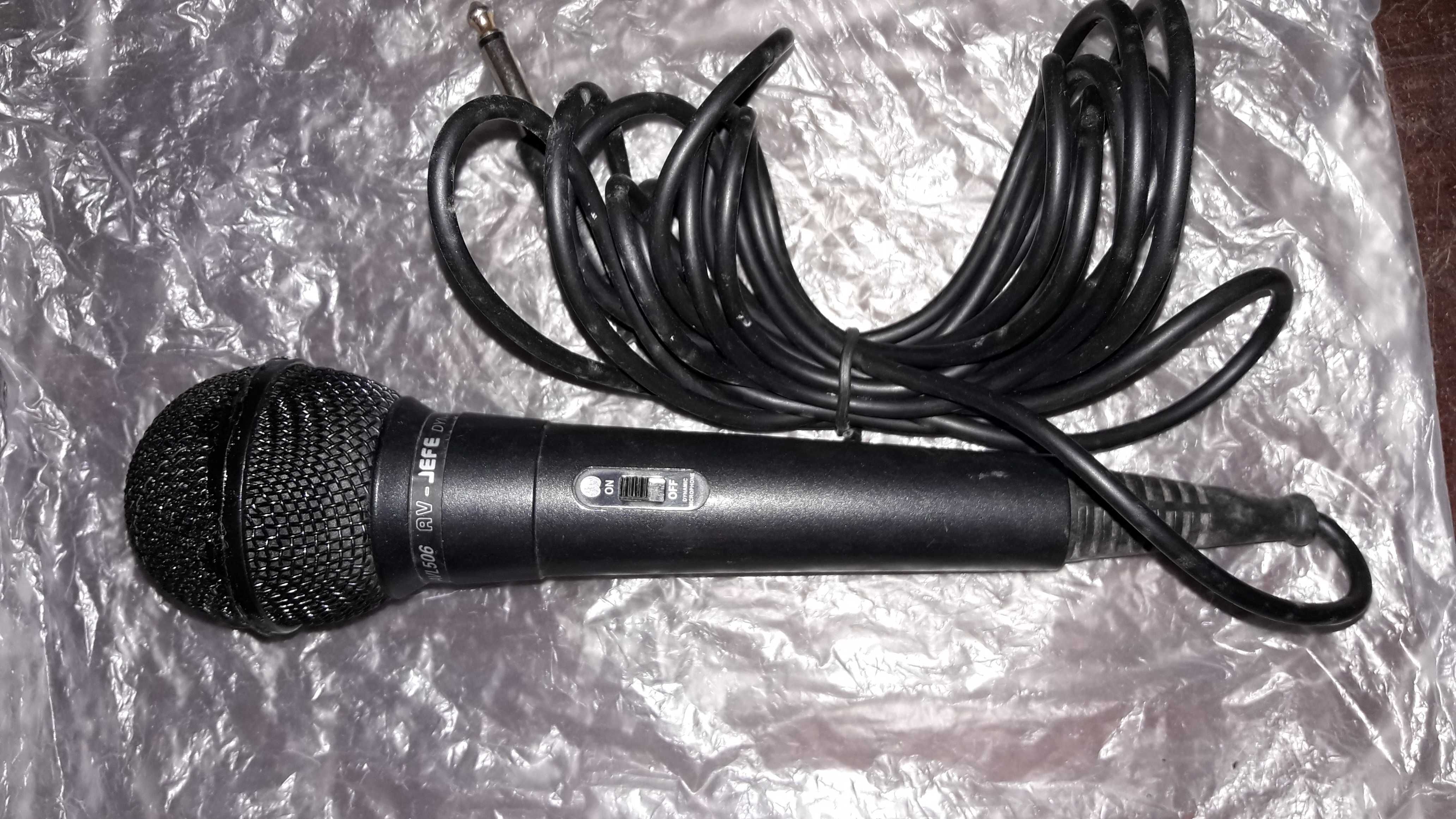 Микрофон AV-JEFE AVL506