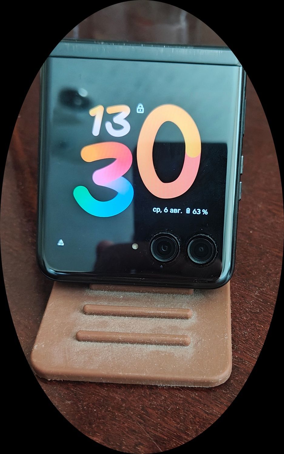 Motorola rarz plus 8/256gb+шкіряний