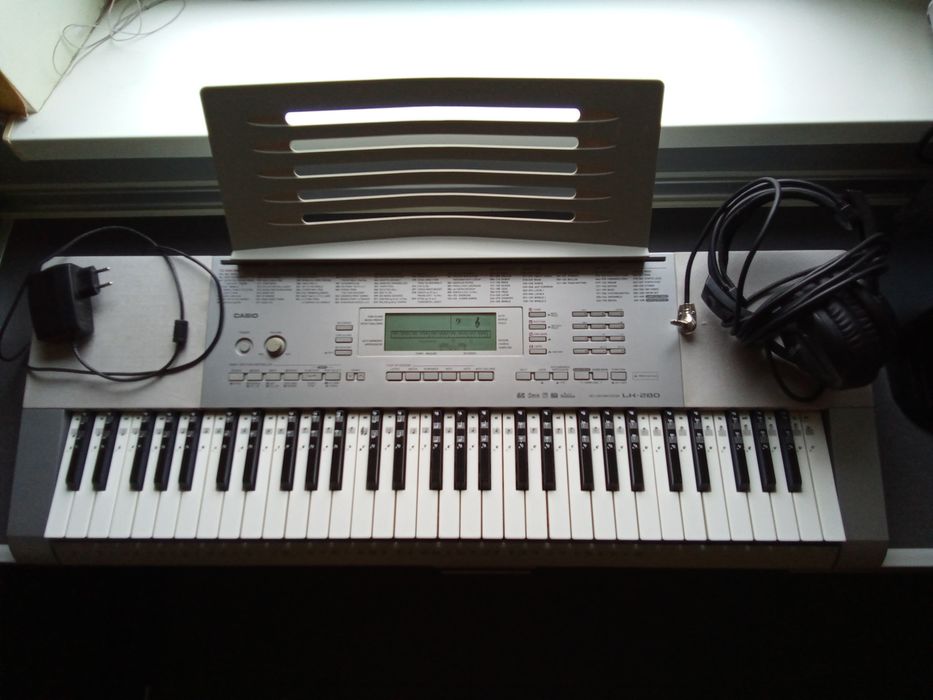 Синтезатор Casio Key Lighting LK-280 + навушники, мікрофон