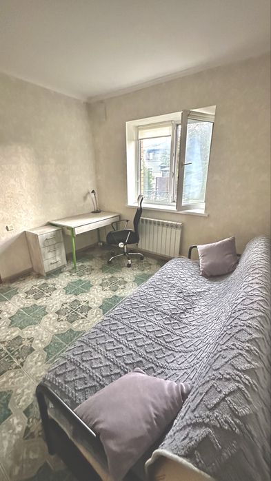 Будинок с терасою, гараж,можно з тваринами, с.Гатне , без комісії