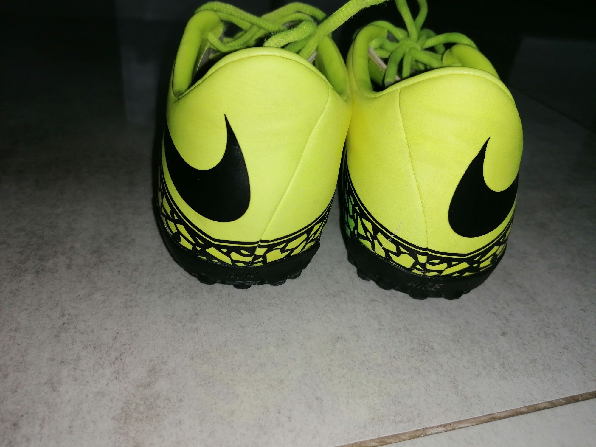 Buty piłkarskie męskie na orlik Nike hypervenom phelon II r. 42