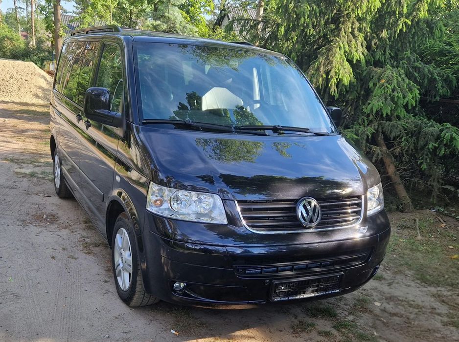 Volkswagen Multivan BUS VW T5 Multivan Highline rocznik 2006