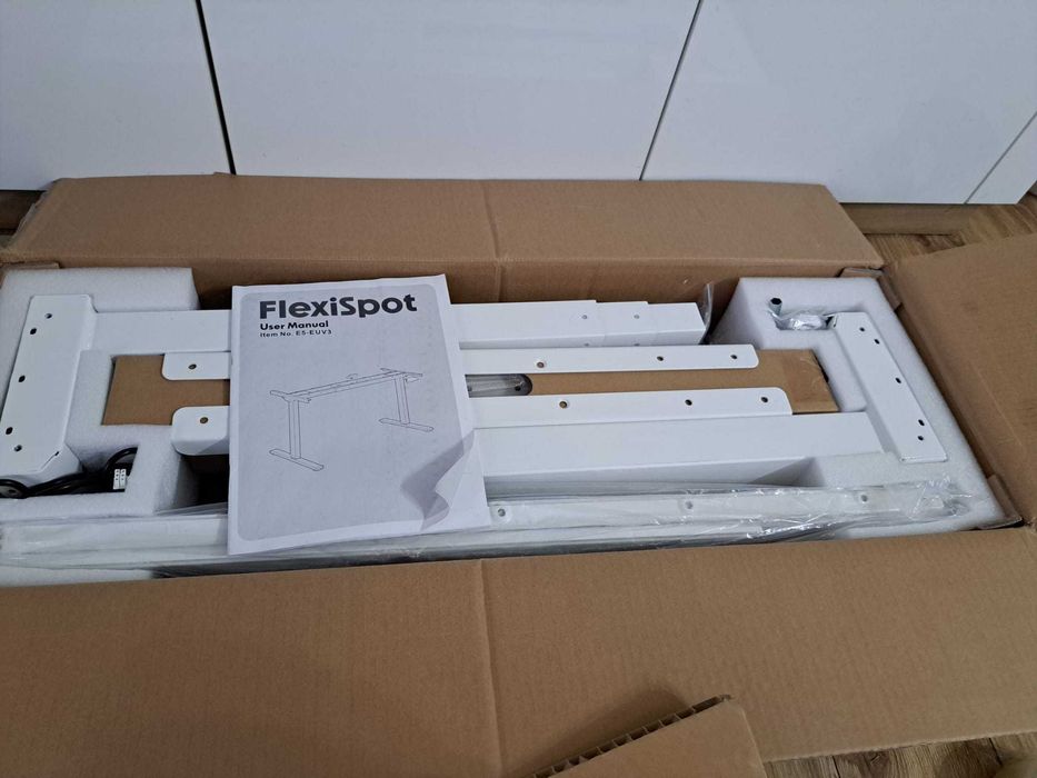 Stelaż z regulowaną szerokością pod burko